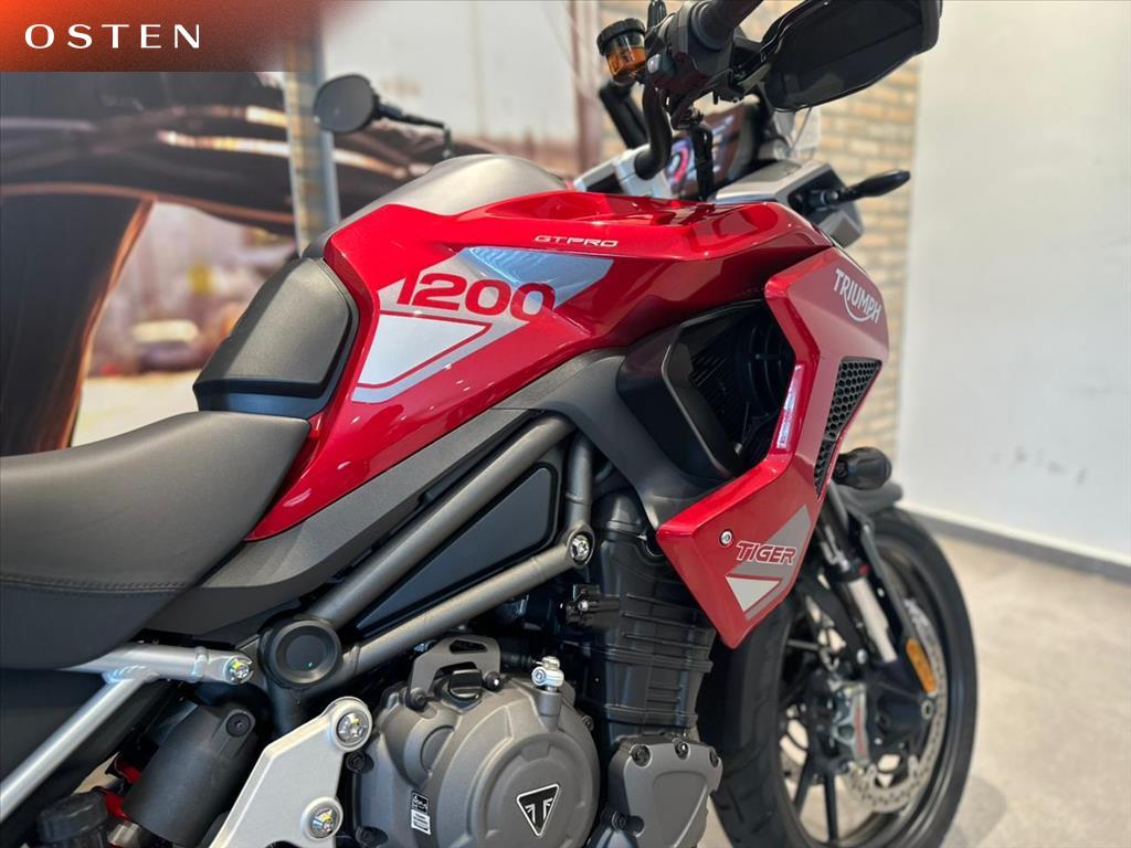 TRIUMPH-TIGER-1200 GT PRO