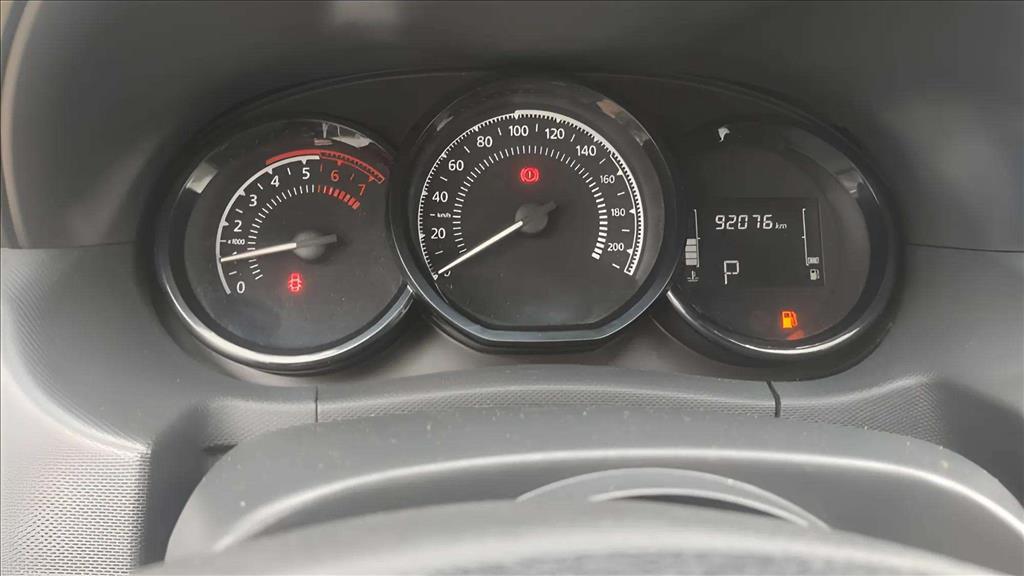DUSTER 1.6 16V SCE FLEX AUTHENTIQUE X-TRONIC5