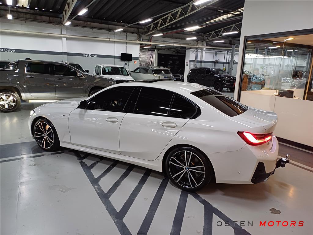 BMW-320i-2.0 16V TURBO FLEX M SPORT AUTOMÁTICO