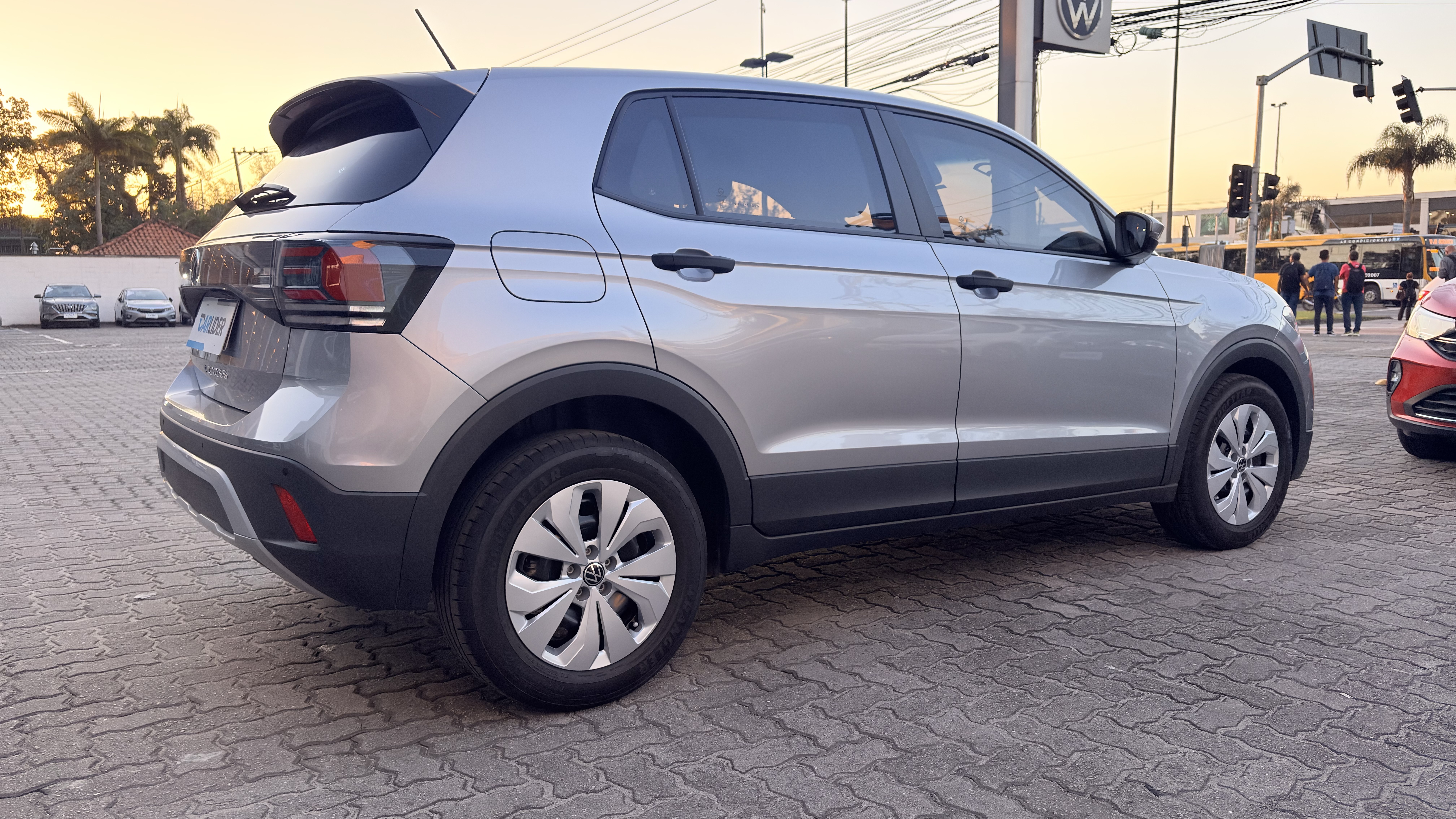 T-CROSS 1.0 200 TSI TOTAL FLEX SENSE AUTOMÁTICO4