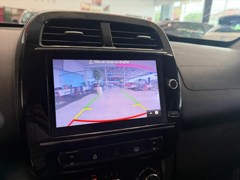 KWID 1.0 12V SCE FLEX OUTSIDER MANUAL10