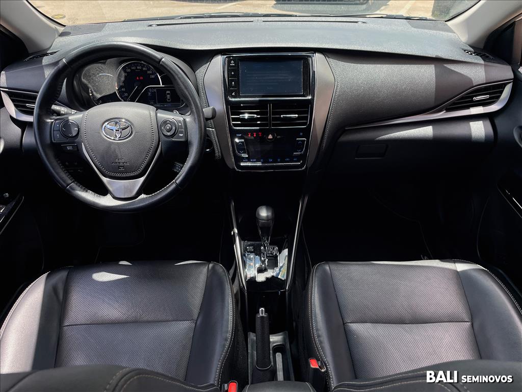 YARIS 1.5 16V FLEX SEDAN XLS CONNECT MULTIDRIVE7