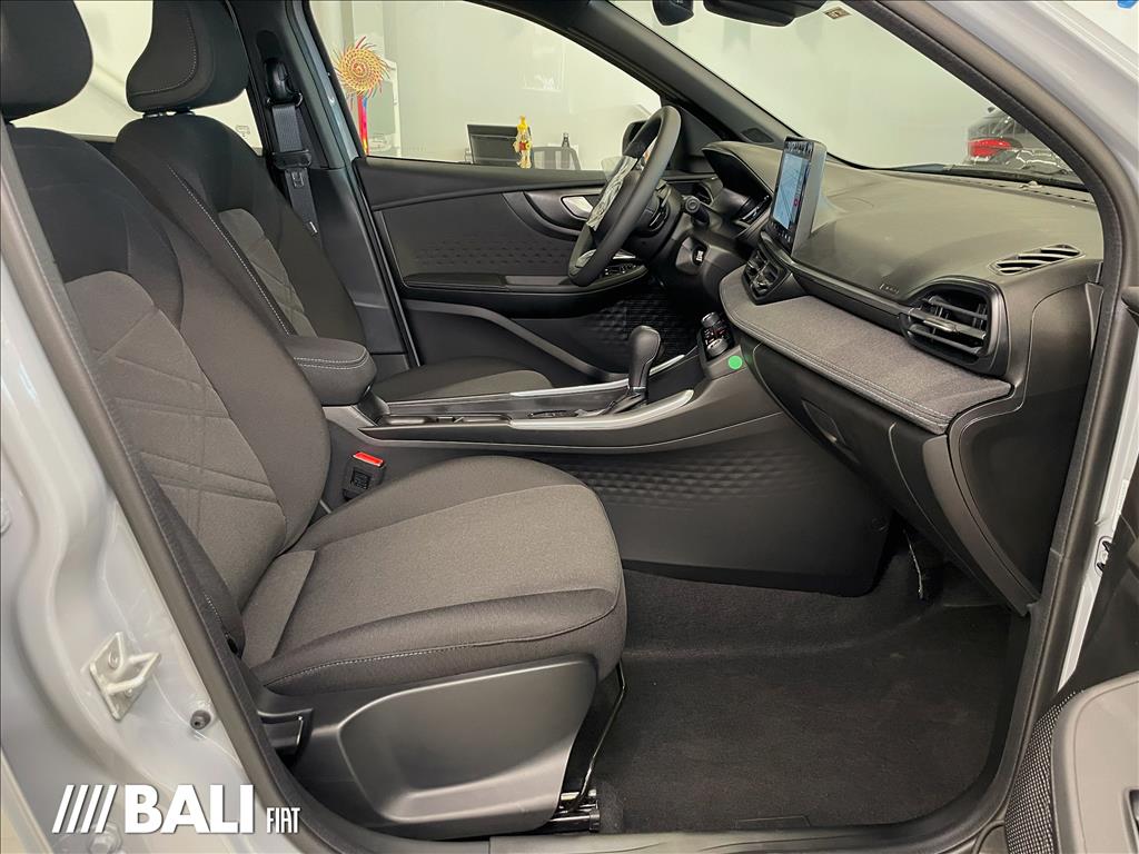 FASTBACK 1.0 TURBO 200 HYBRID AUDACE CVT7