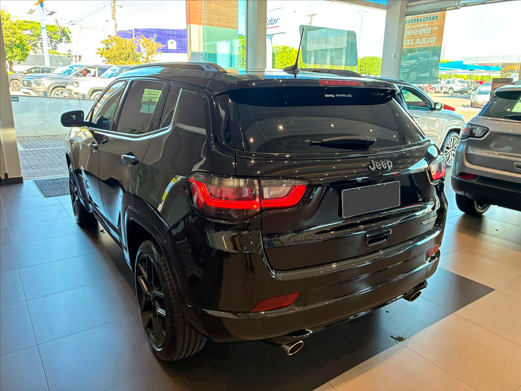 COMPASS 2.0 HURRICANE 4 TURBO GASOLINA BLACKHAWK AT913