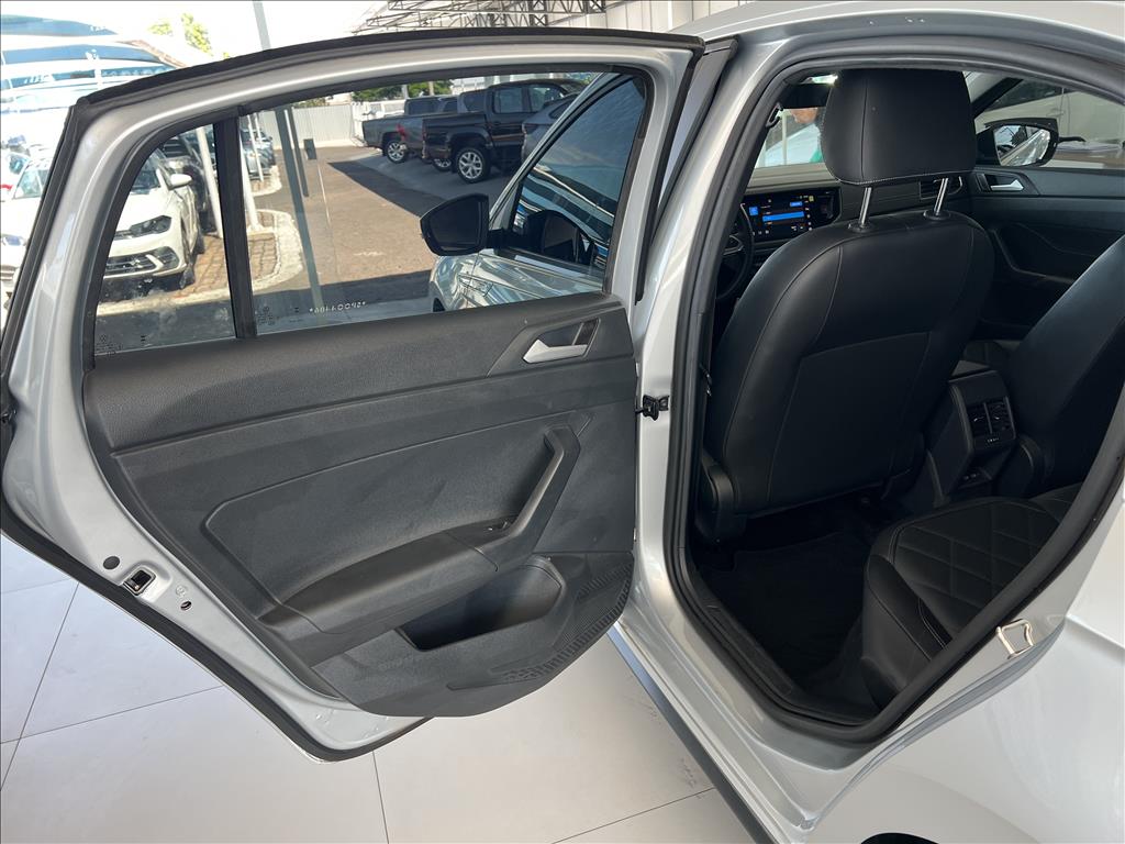 VIRTUS 1.4 250 TSI EXCLUSIVE AUTOMÁTICO16