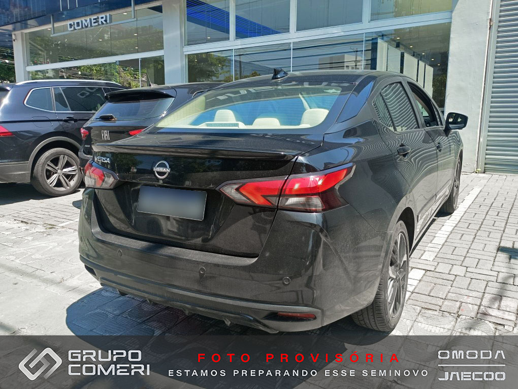 VERSA 1.6 16V FLEX EXCLUSIVE XTRONIC1