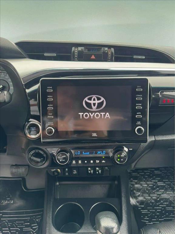HILUX 2.8 D-4D TURBO DIESEL CD SRX 4X4 AUTOMÁTICO9