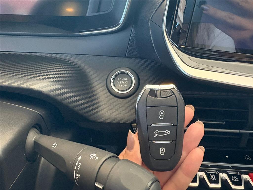 208 1.0 TURBO 200 FLEX ALLURE CVT12