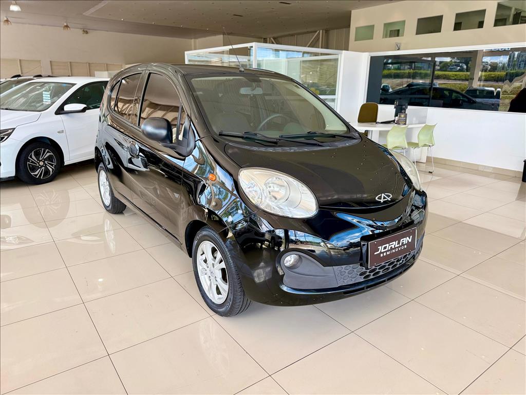 QQ 1.0 MPFI ACT 12V GASOLINA 4P MANUAL