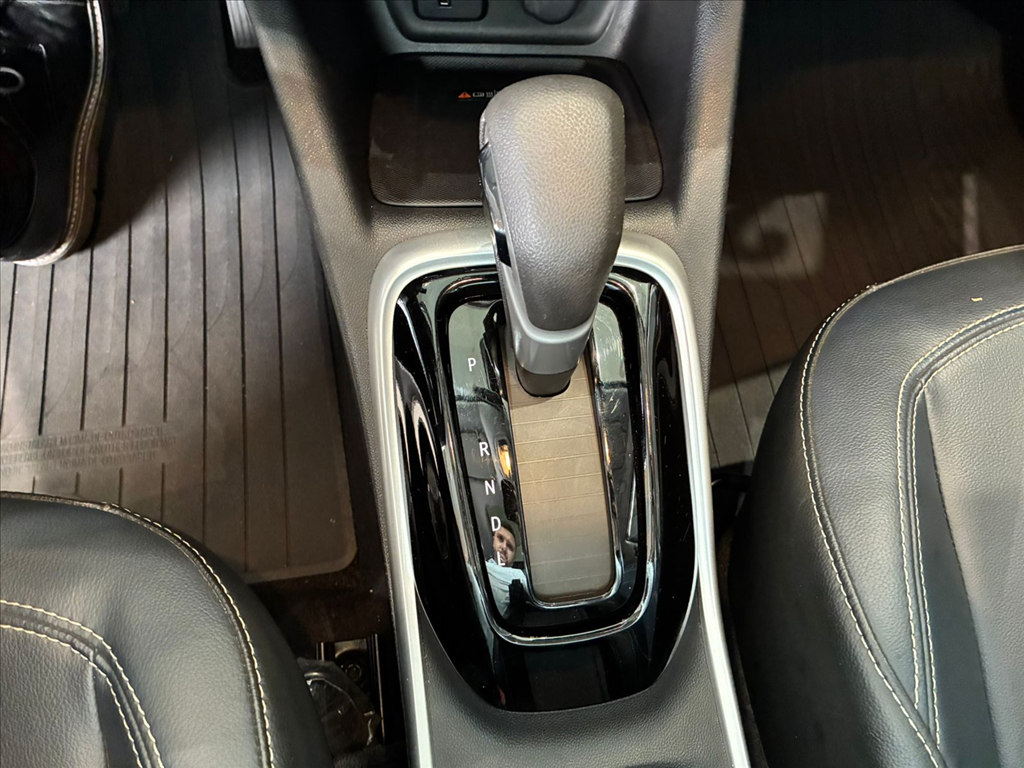 TRACKER 1.2 TURBO FLEX PREMIER AUTOMÁTICO12