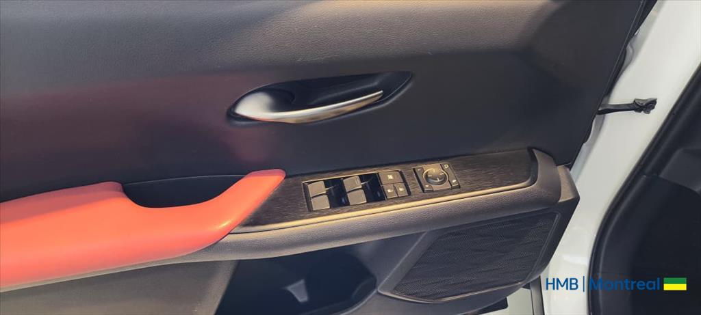 UX 250h 2.0 VVT-I HYBRID F-SPORT CVT12