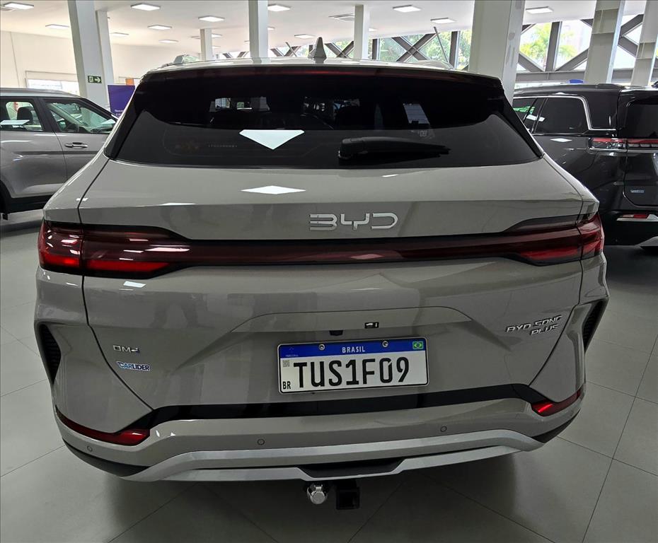 SONG PLUS 1.5 DM-I HÍBRIDO AUTOMÁTICO4