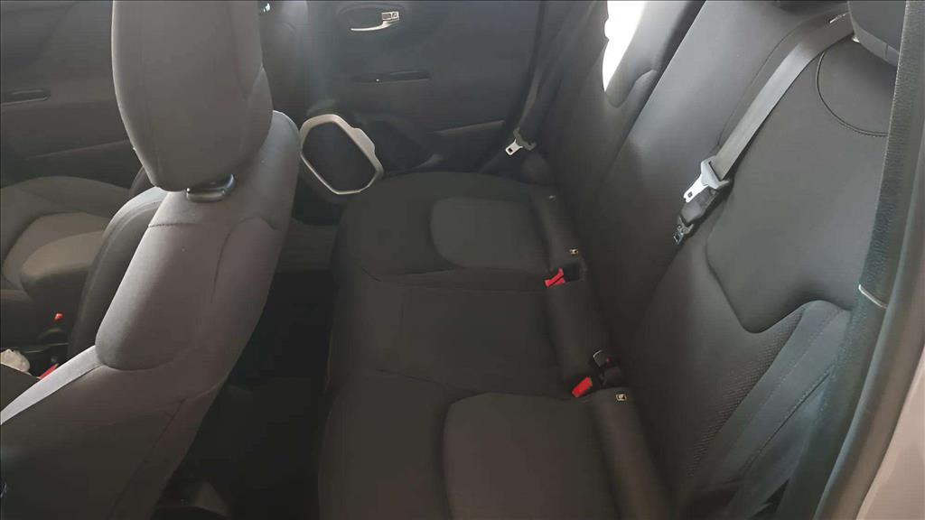 RENEGADE 1.8 16V FLEX SPORT 4P AUTOMÁTICO8