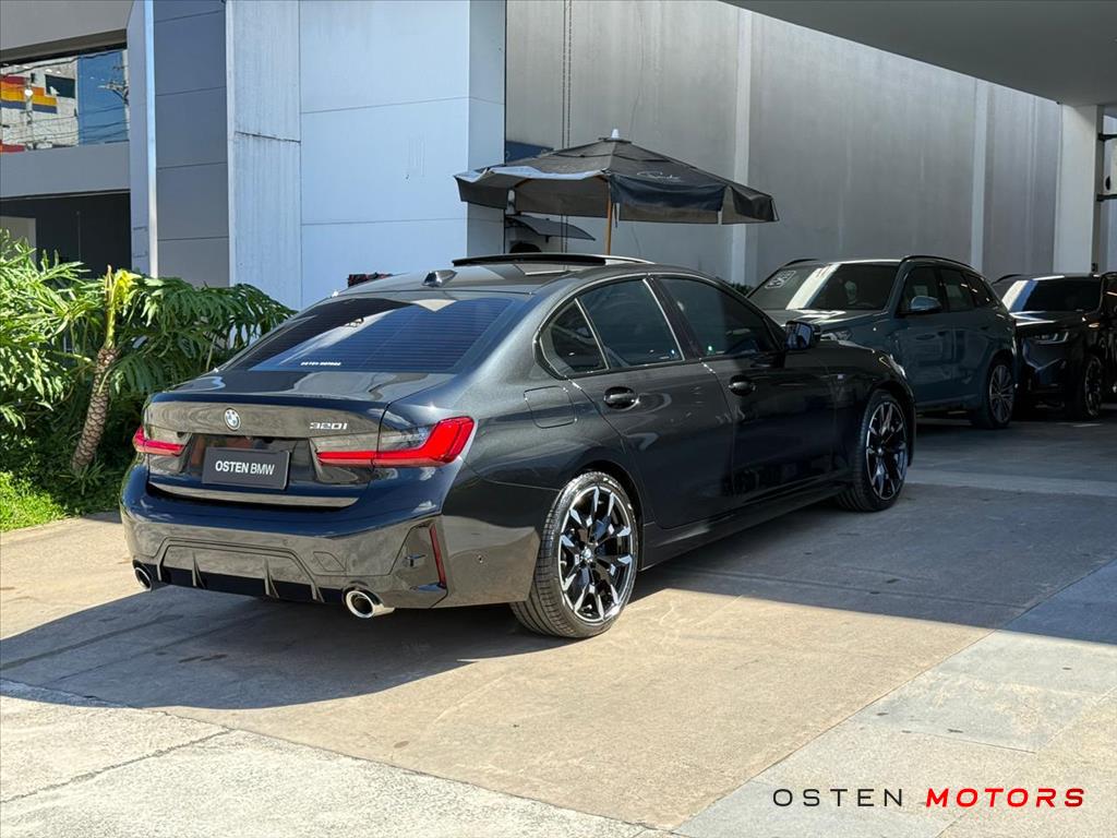 BMW-320i-2.0 16V TURBO FLEX M SPORT AUTOMÁTICO