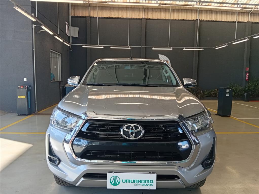 HILUX 2.8 D-4D TURBO DIESEL CD SRV 4X4 AUTOMÁTICO0