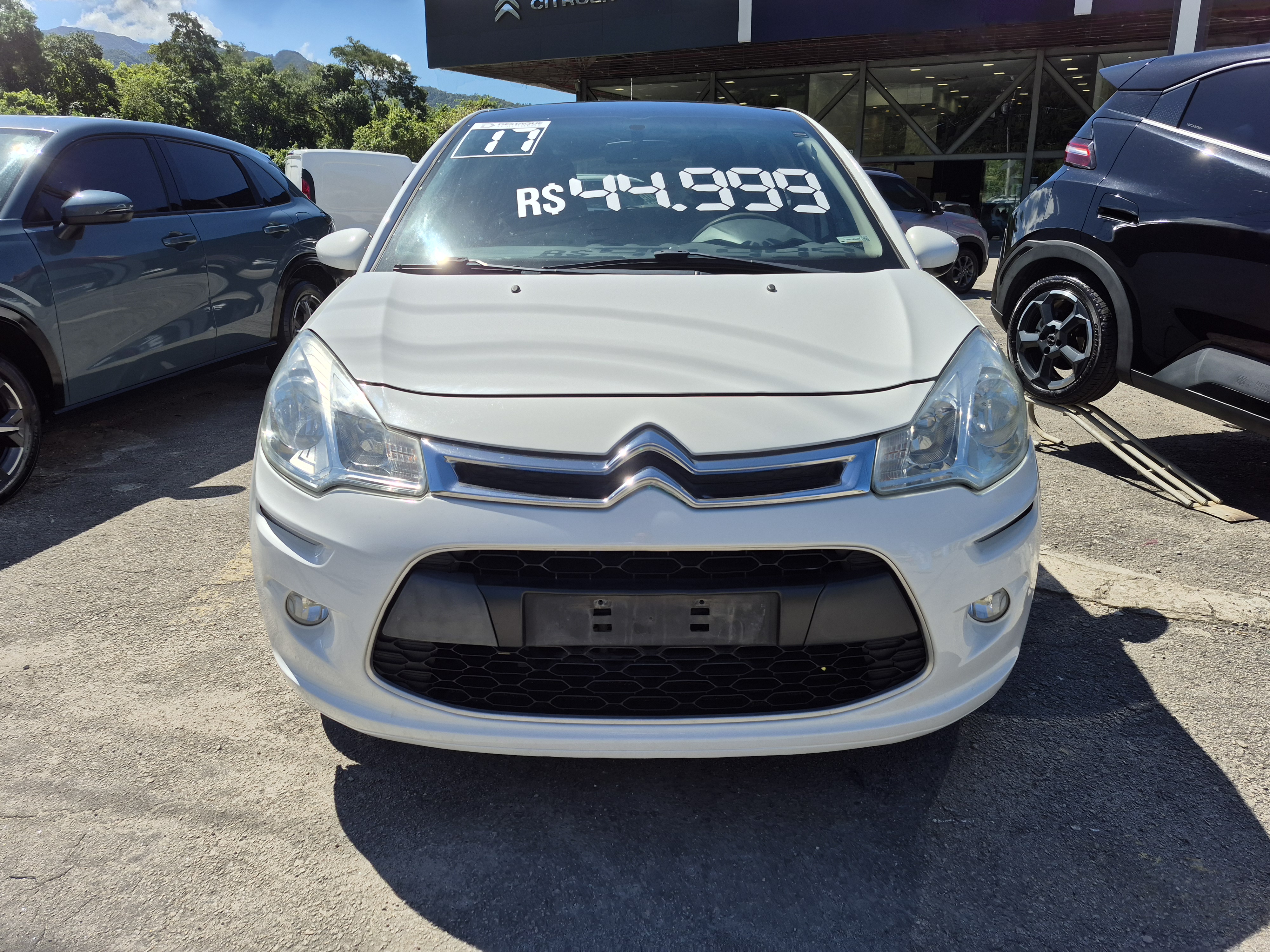 Foto ilustrativa do carro