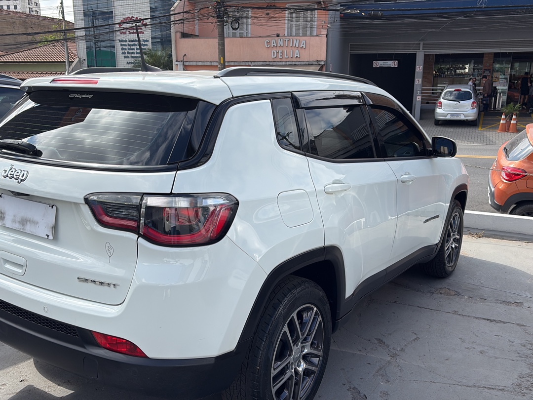 COMPASS 2.0 16V FLEX SPORT AUTOMÁTICO1