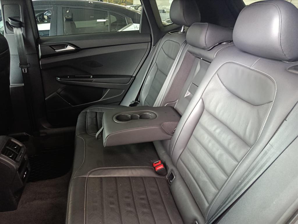 TAOS 1.4 250 TSI TOTAL FLEX HIGHLINE AUTOMÁTICO9