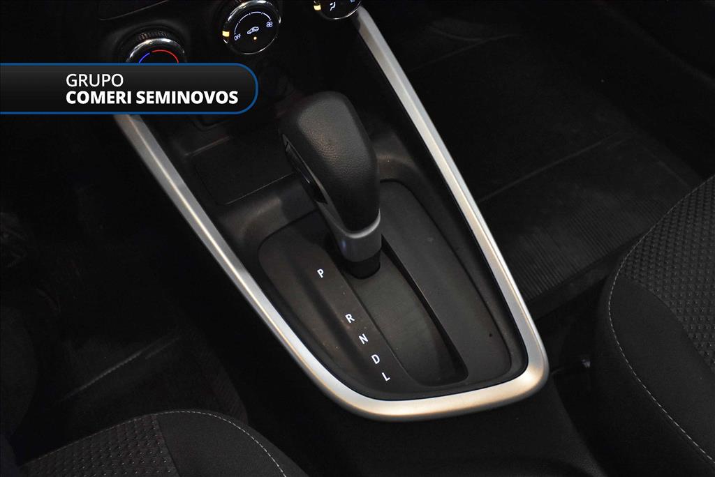 ONIX PLUS 1.0 TURBO FLEX LT AUTOMÁTICO6