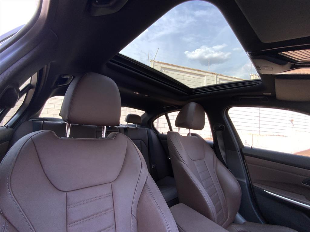 BMW-320i-2.0 16V TURBO FLEX M SPORT AUTOMÁTICO