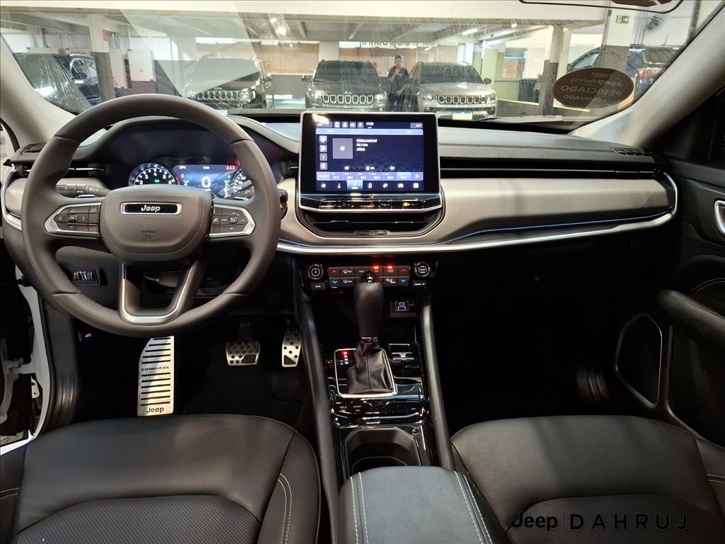 COMPASS 1.3 T270 TURBO FLEX LONGITUDE AT68