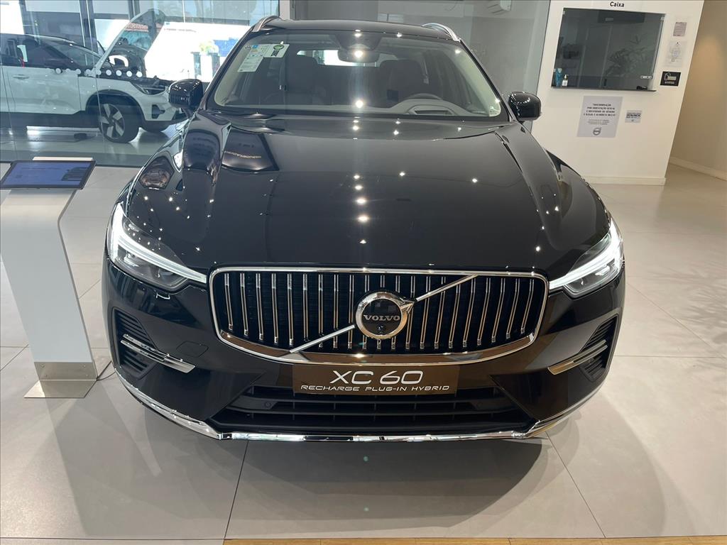 XC60 2.0 T8 RECHARGE ULTIMATE AWD GEARTRONIC4