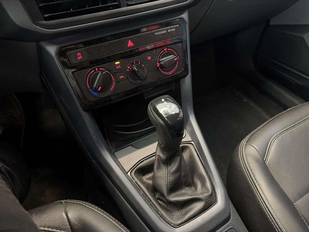 T-CROSS 1.0 200 TSI TOTAL FLEX SENSE AUTOMÁTICO12
