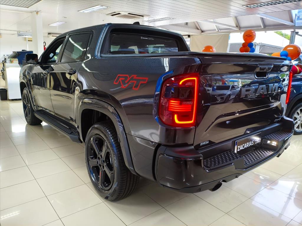 RAMPAGE 2.0 HURRICANE 4 TURBO GASOLINA R/T 4X4 AUTOMÁTICO5