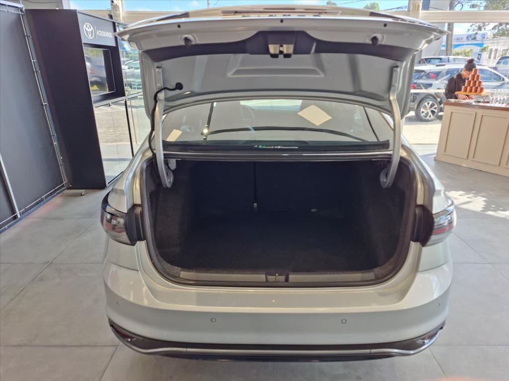 VIRTUS 1.0 170 TSI MANUAL8