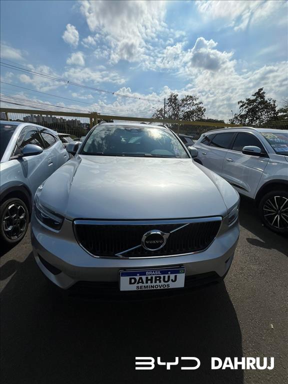 XC40 2.0 T5 GASOLINA MOMENTUM AWD GEARTRONIC1