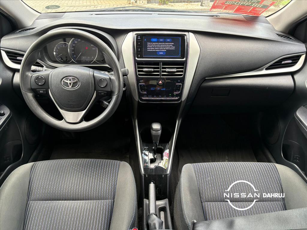 YARIS 1.5 16V FLEX SEDAN XL PLUS TECH MULTIDRIVE4