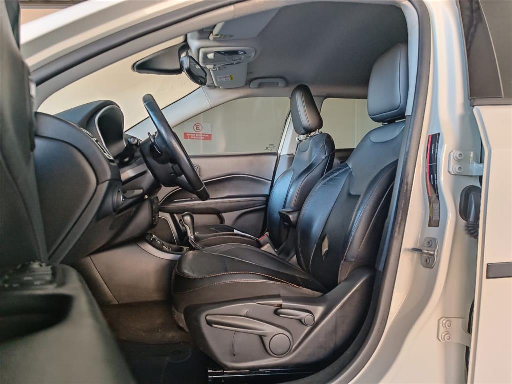 COMPASS 2.0 16V DIESEL LONGITUDE 4X4 AUTOMÁTICO4