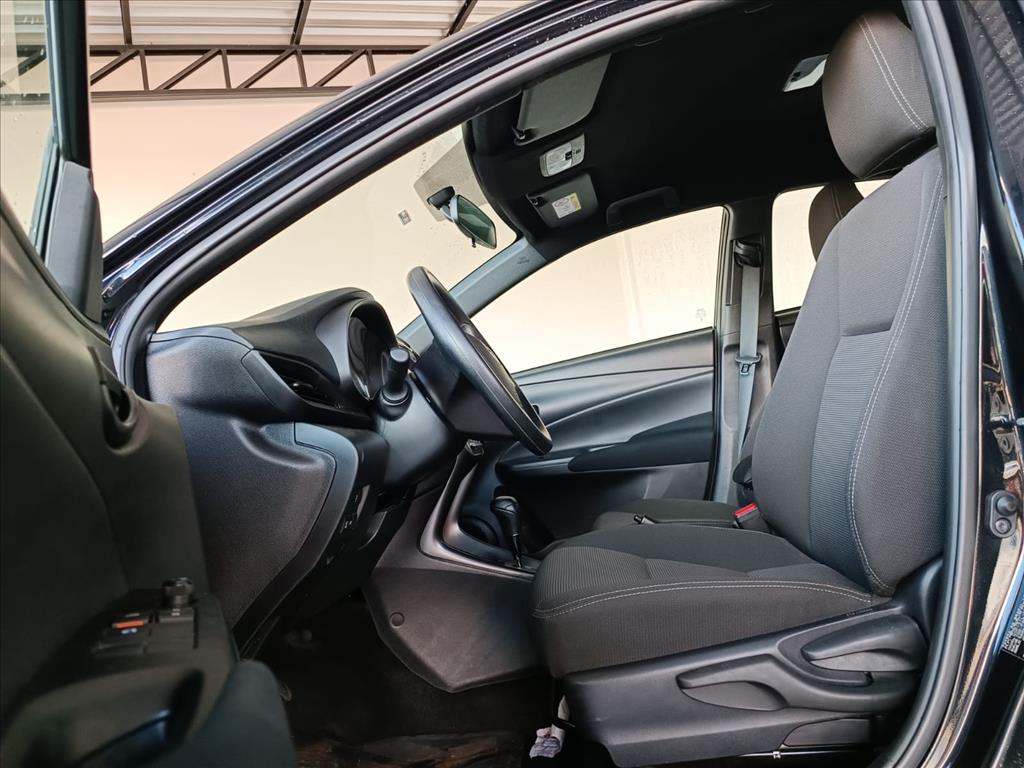 YARIS 1.5 16V FLEX XL MULTIDRIVE4