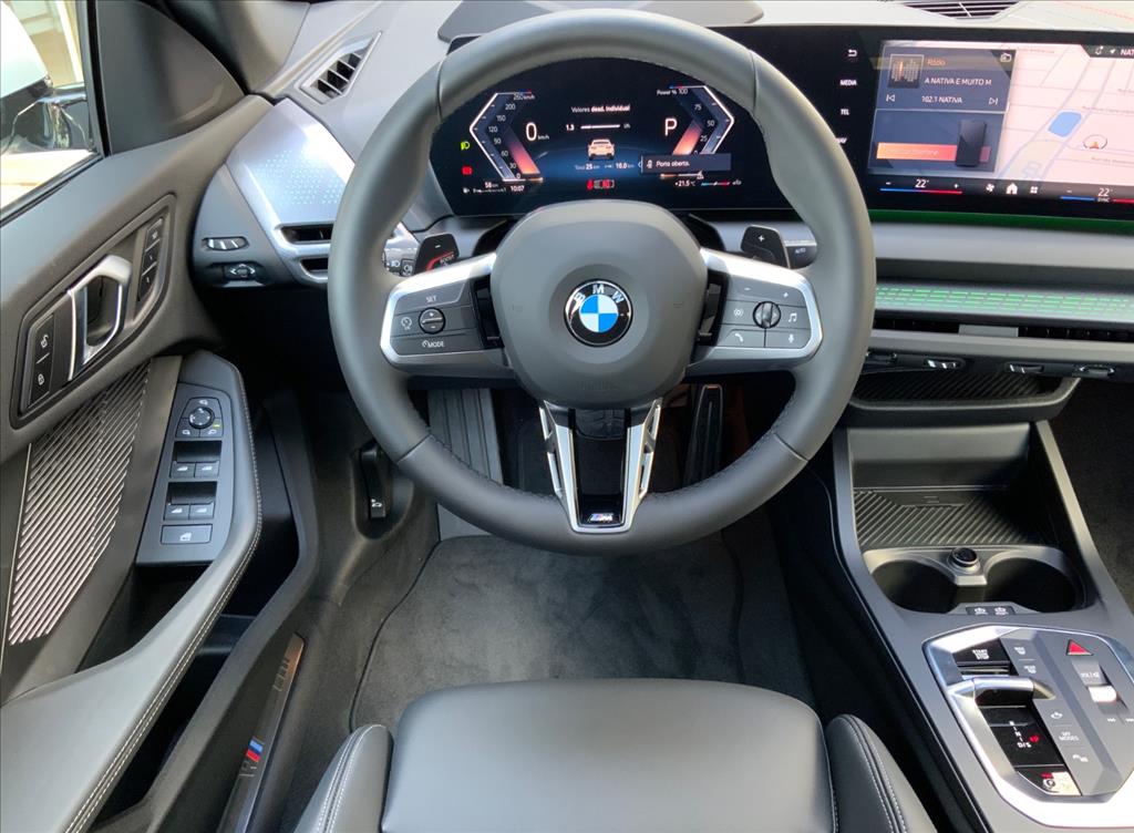 BMW-220i-2.0 16V TURBO GASOLINA GRAN COUPÉ M SPORT STEPTRONIC