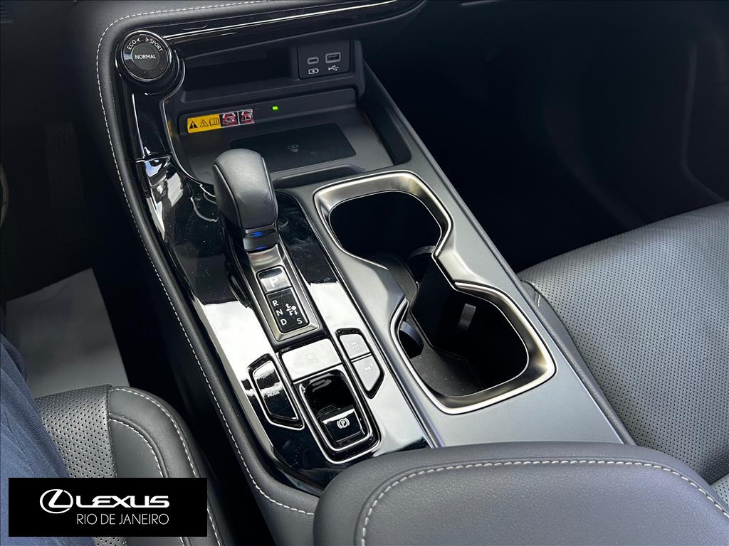 NX 350h 2.5 16V VVT-I HYBRID LUXURY CVT AWD
