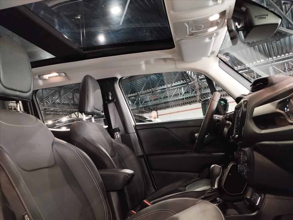 RENEGADE 1.3 T270 TURBO FLEX SAHARA AT613