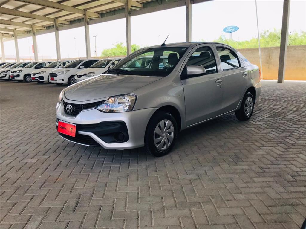 TOYOTA ETIOS 1.5 X SEDAN 16V FLEX 4P MANUAL