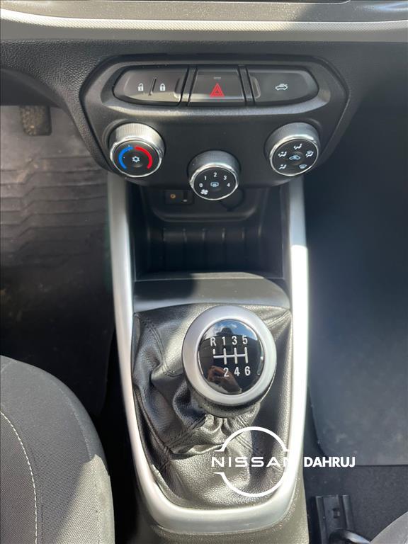 ONIX 1.4 MPFI LT 8V FLEX 4P MANUAL6