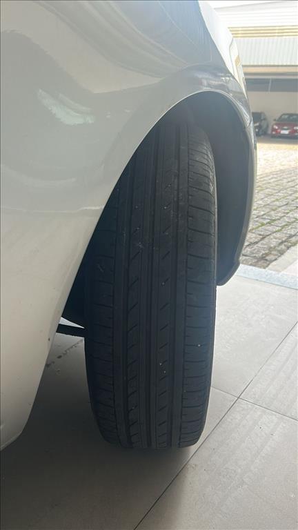 CERATO 1.6 EX3 SEDAN 16V GASOLINA 4P MANUAL14