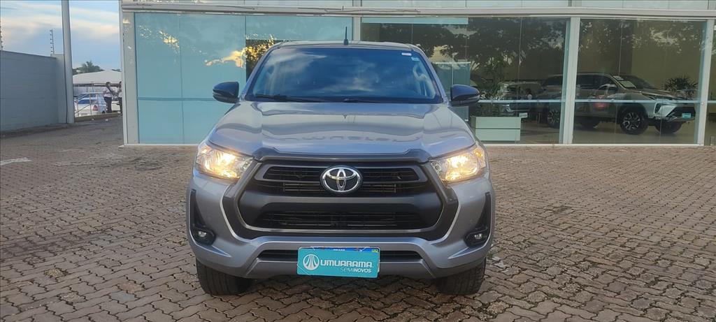 HILUX 2.8 D-4D TURBO DIESEL CD SR 4X4 AUTOMÁTICO1