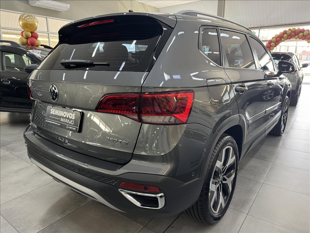 TAOS 1.4 250 TSI TOTAL FLEX HIGHLINE AUTOMÁTICO12
