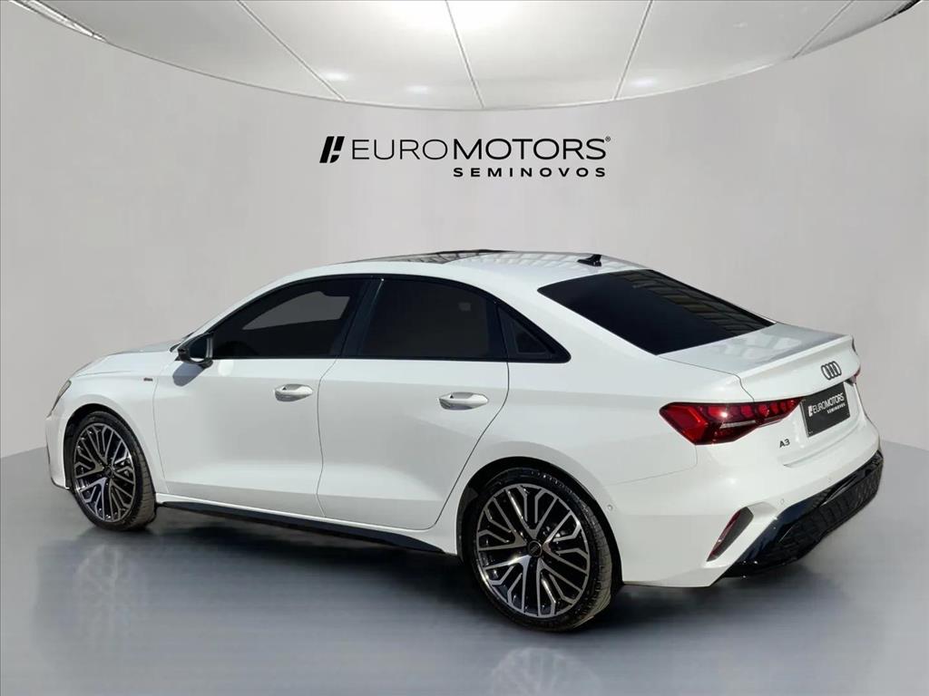 Audi-A3-2.0 40 TFSI GASOLINA SEDAN PERFORMANCE BLACK S-TRONIC