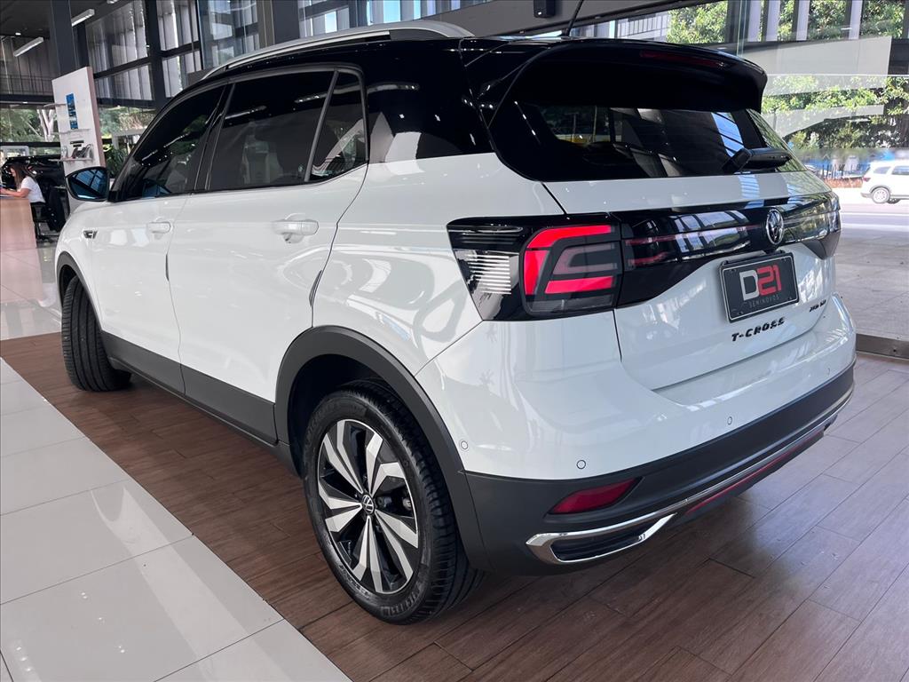 VW - Volkswagen-T-CROSS-1.4 250 TSI TOTAL FLEX HIGHLINE AUTOMÁTICO