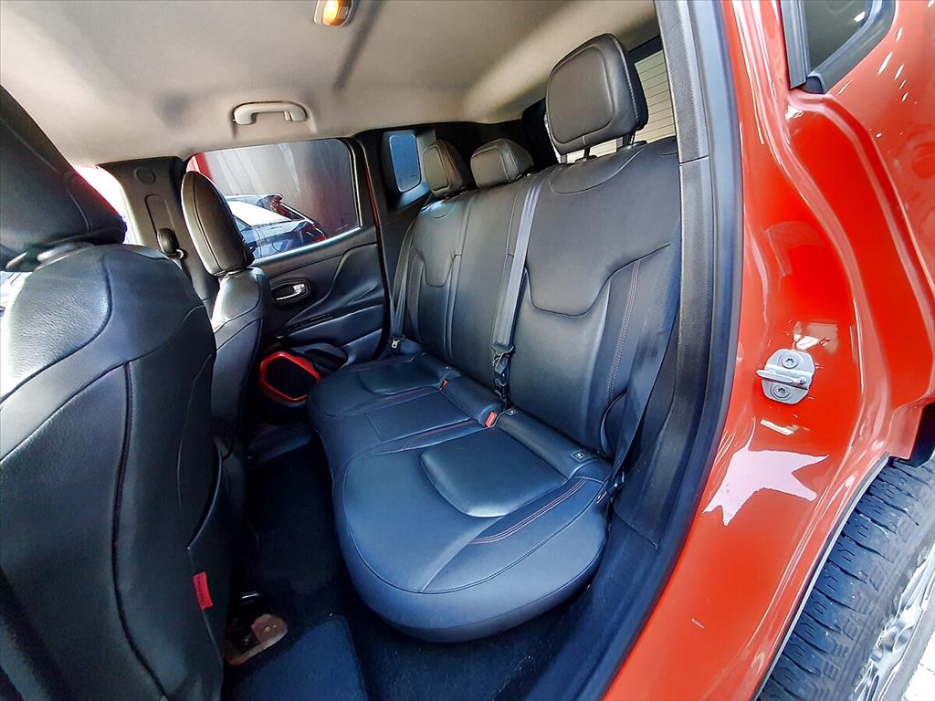 Jeep Renegade - 2.0 16V TURBO DIESEL TRAILHAWK 4P 4X4 AUTOMÁTICO