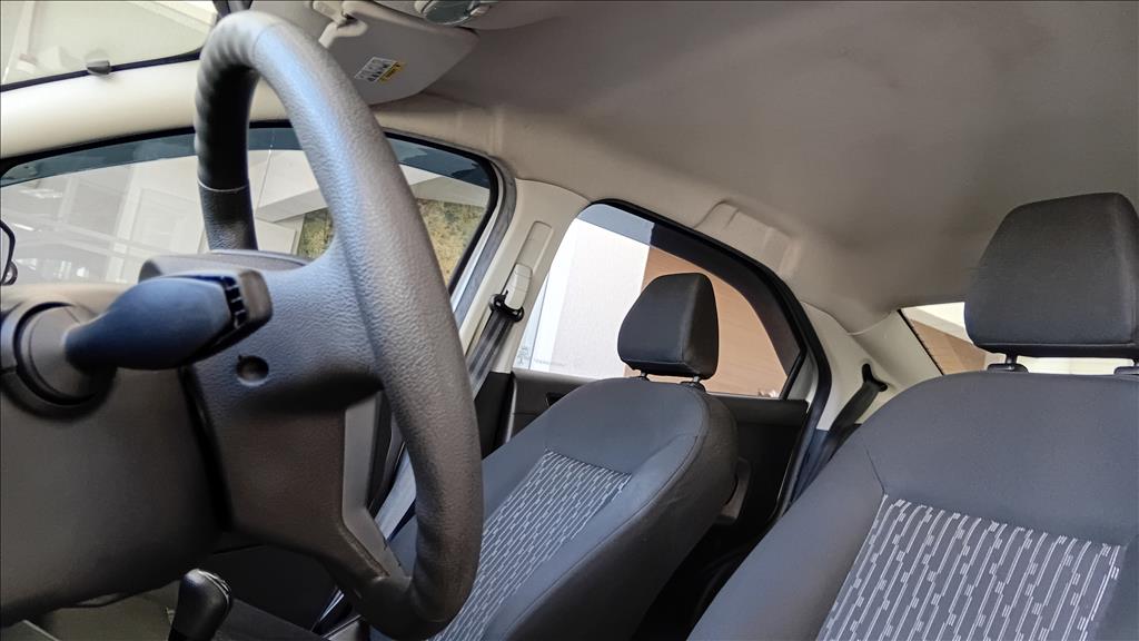 KA 1.0 TI-VCT FLEX SE SEDAN MANUAL13