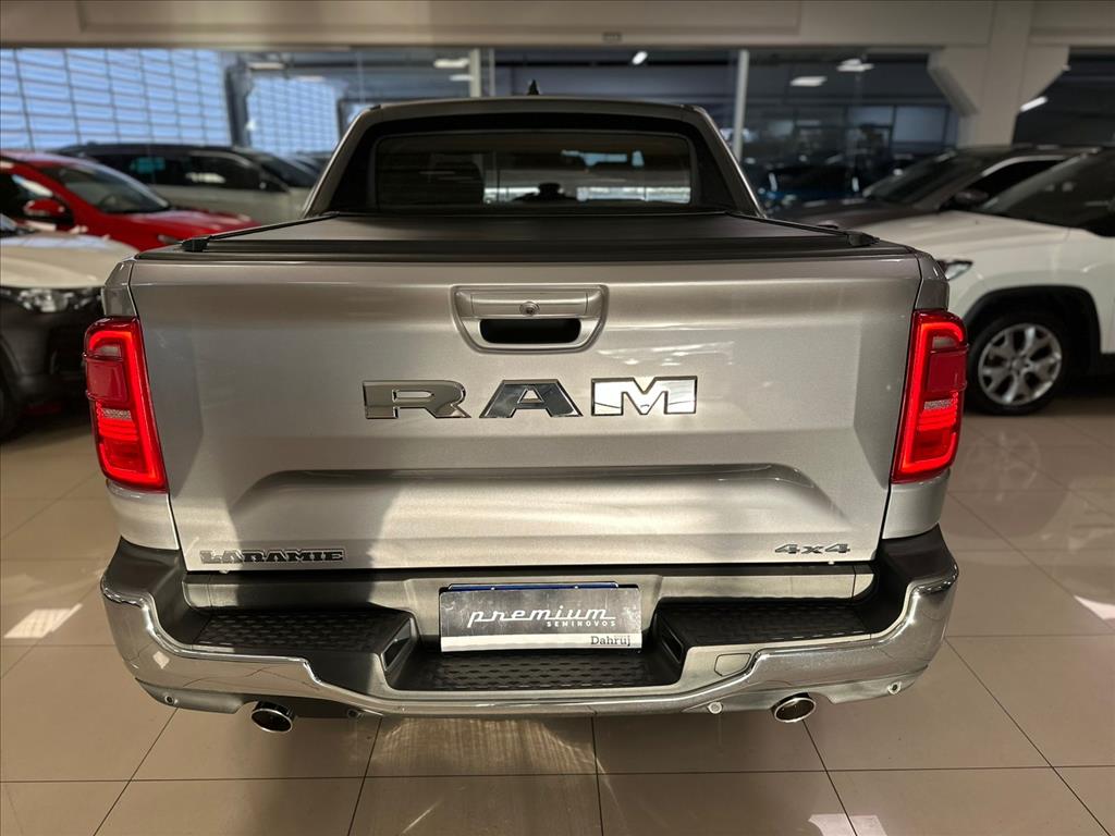 RAMPAGE 2.0 HURRICANE 4 TURBO GASOLINA LARAMIE 4X4 AUTOMÁTICO5