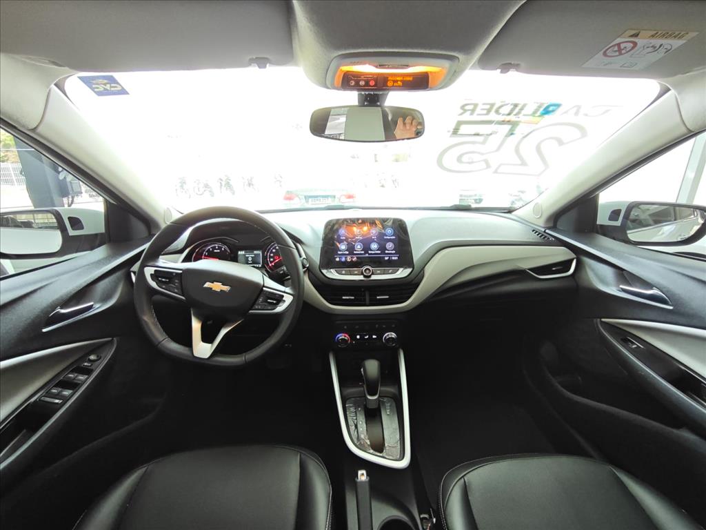 ONIX PLUS 1.0 TURBO FLEX PREMIER AUTOMÁTICO2