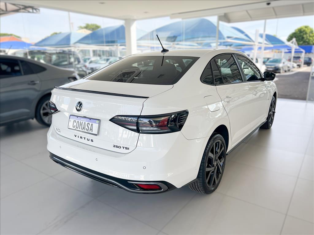 VIRTUS 1.4 250 TSI EXCLUSIVE AUTOMÁTICO5