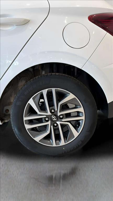 HB20 1.0 12V FLEX LIMITED MANUAL12