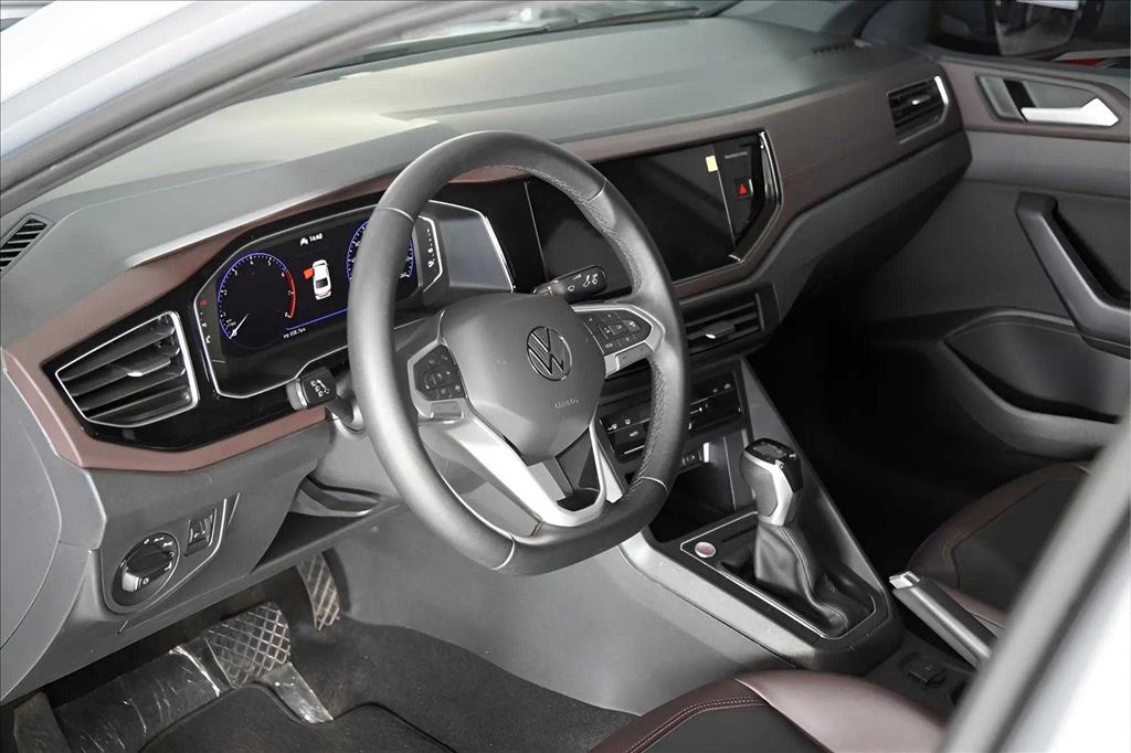 VIRTUS 1.0 200 TSI HIGHLINE AUTOMÁTICO6